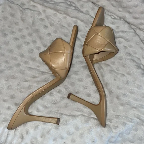 Vince Camuto Brelanie woven mule - Picture 3 of 8